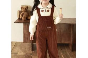 [🆕🇻🇳]  Penguin Bebe – Chuyên order cho bé 🧑‍🧒❤️️👶⭐️ Yếm nhung tăm màu nâu xinh xỉu. Bên trong lót lông ấm áp nên mặc mùa đông không sợ lạnh đâu ạ. Giá hạt dẻ #2xx chỉ còn sl ít mời các mom lên đơn nha280k/ , shares-0✔️ , likes-0❤️️ , date-2024-12-30 02:31:02🇻🇳🇻🇳🇻🇳📰🆕