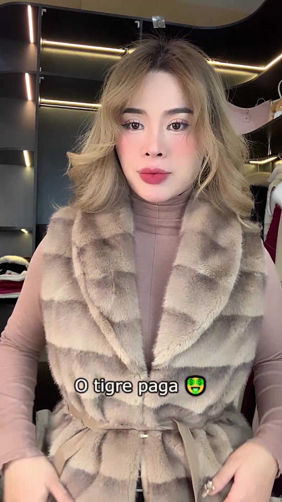 [🆕🇻🇳] Lethi.ST – Grazia 👕 Top1Fashion 👗  Lê Thị Ánh Đã Nhắc đến bạn
 , shares-0✔️ , likes-16❤️️ , date-2024-12-29 21:10:33🇻🇳🇻🇳🇻🇳📰🆕