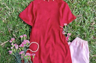 [🆕🇻🇳] Annie Baby – Cửa hàng quần áo sơ sinh & trẻ em – Đồ trẻ em 🧑‍🧒❤️️👶⭐️ Tết đã đến thật gần, mượn sắc đỏ của ngày Tết cổ truyền 𝑨́𝒐 𝒅𝒂̀𝒊 𝑵𝒈𝒐̣𝒄 𝑵𝒉𝒖̛ 𝑳𝒂𝒏 mang đậm nét truyền thống trên nền lụa gấm cao cấp, phần cổ áo được biến tấ , shares-0✔️ , likes-2❤️️ , date-2024-12-30 21:33:20🇻🇳🇻🇳🇻🇳📰🆕