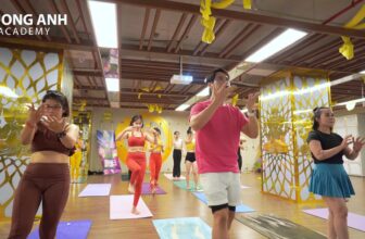 Hương Anh Fitness & Yoga  🧘Top1Yoga🧘   Khám phá thế giới 𝐇𝐚𝐩𝐩𝐲 𝐅𝐥𝐨𝐰 𝐘𝐨𝐠𝐚 cùng Master Nhựt Bình – Nhận ngay quà tặng khủng trị giá 𝟏.𝟒𝟎𝟎.𝟎𝟎𝟎 𝐕𝐍Đ!Bạn đã sẵn sàng khá… , shares-0✔️ , likes-4❤️️ , date-2024-12-24 16:07:26🇻🇳🇻🇳🇻🇳📰🆕