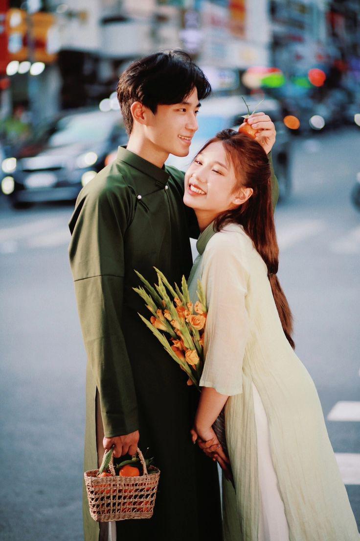 [🆕🇻🇳] Tạo dáng hạnh phúc với concept chụp ảnh couple ngoại cảnh Tết 2025