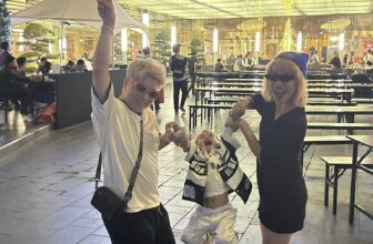 [🆕🇻🇳] Tuệ Linh (Lyn C Shop) – Đào tạo tài năng nhí – Bầu Show sự kiện 😎❤️️⭐️ Top1Kids 😎❤️️⭐️ Nhà cháu về chuẩn bị cho các chtr noel và chiếc show to nhất năm 12/1 đây ạChtr tối nay xinh đẹp
Các cháu LynC banh nóc lên … , shares-0✔️ , likes-68❤️️ , date-2024-12-02 04:11:36🇻🇳🇻🇳🇻🇳📰🆕