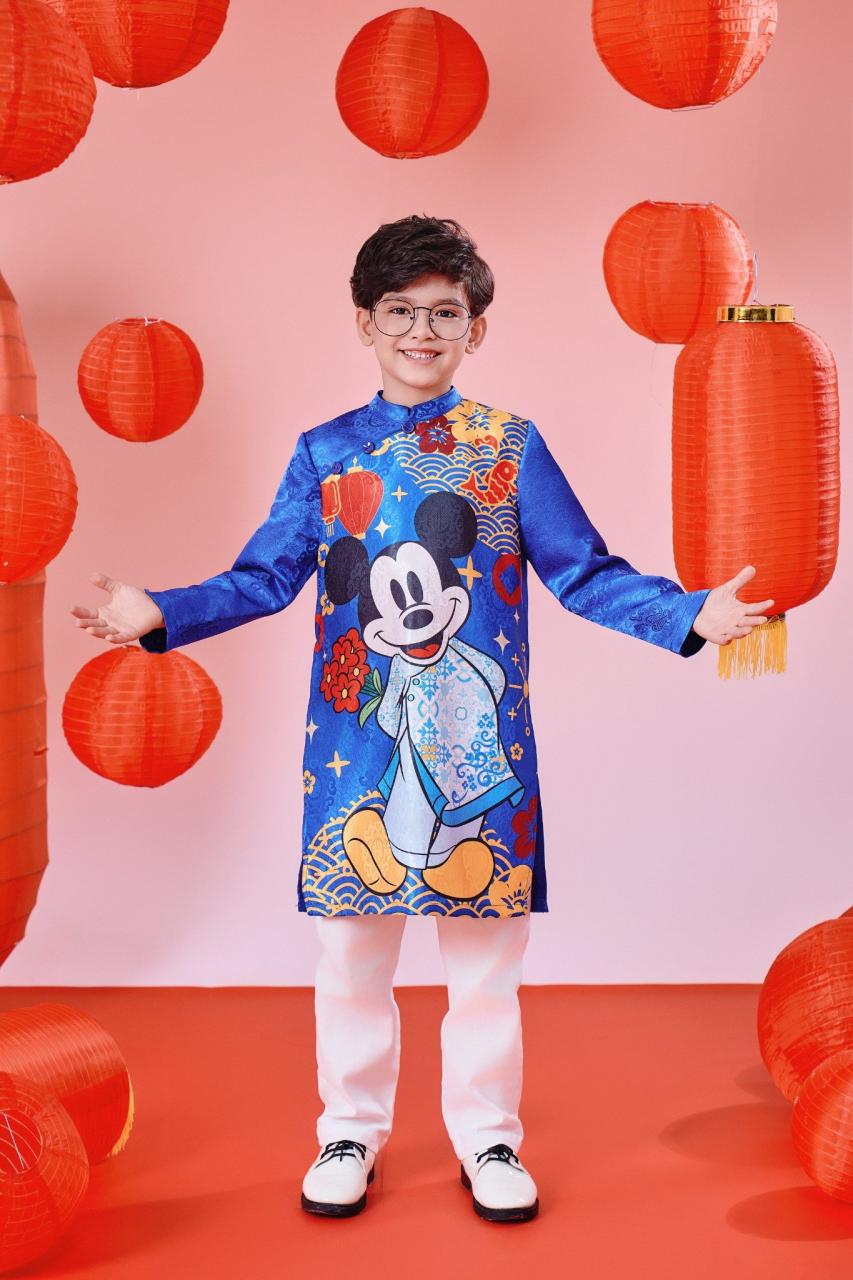 [🛒🇻🇳]Áo dài gấm Mickey Go bé trai Rabity 516.005 – Áo dài An Khang – Disney , SKU – 5160052400428 – rabity.vn 🇻🇳🛒Top1Shop🛒 🇻🇳Top1Vietnam🇻🇳 🛍🛒🇻🇳