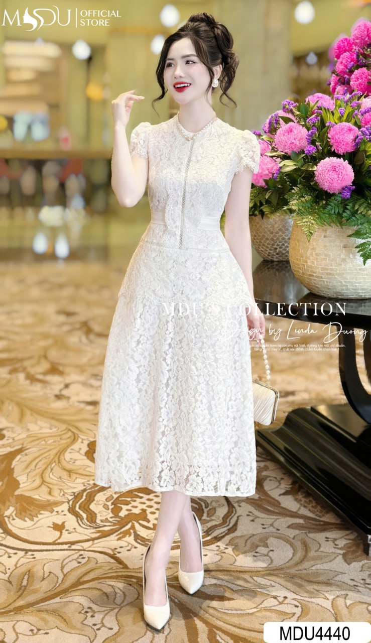 [🛒🇻🇳]Váy Thiết Kế MDU4440 – Màu Trắng Tinh Khôi Cùng Dáng Váy Dài Xòe Nhẹ Phối Họa Tiết Ren Nổi Tạo Điểm Nhấn – , SKU – – mdufashion.com 🇻🇳🛒Top1Shop🛒 🇻🇳Top1Vietnam🇻🇳 🛍🛒🇻🇳