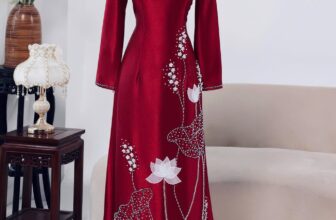 [🆕🇻🇳] Mira Bridal – Cho thuê váy cưới , áo dài 🤵🏻 Top1Wedding 👰🏻  Bên cạnh chọn áo dài cưới cho cô dâu thì áo dài mẹ cô dâu cũng cực kỳ quan trọng. Áo dài cưới là một phong tục truyền thống của người Việt Nam từ xưa đến n , shares-0✔️ , likes-0❤️️ , date-2024-10-11 14:28:57🇻🇳🇻🇳🇻🇳📰🆕