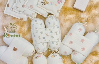 [🆕🇻🇳]  Đồ Sơ Sinh Ếch Cốm – Hệ Thống Mẹ Bé 😎❤️️⭐️ Set Gối + Chặn Kimmi có đốn tim các mẹ từ cái nhìn đầu tiên không ạ
Không lo bé giật mình khi ngủ vì nay mẹ đã có chặn bông Kimmi rồi
Chặn bông made in Vi , shares-0✔️ , likes-3❤️️ , date-2025-01-13 18:00:05🇻🇳🇻🇳🇻🇳📰🆕