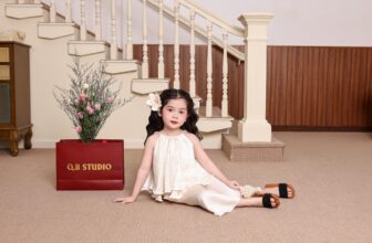 [🆕🇻🇳]  Queen Baby House – Chuyên đồ baby – 𝗤.𝗕 𝗦𝘁𝘂𝗱𝗶𝗼 – 𝗠𝗮𝗱𝗲 𝗜𝗻 𝗩𝗶𝗲𝘁 𝗡𝗮𝗺 – 𝗗𝗲𝘀𝗶𝗴𝗻 𝗕𝘆 𝗤𝘂𝗲𝗲𝗻 🧑‍🧒❤️️👶⭐️ 𝓣𝓱𝓲𝓮̂̀𝓾 𝓗𝓸𝓪
QUEEN xin chính thức mở bán BST 𝓣𝓱𝓲𝓮̂̀𝓾 𝓗𝓸𝓪
đây là BST mới nhất trong tháng 12  với các thiết kế  mới nhất của QUEEN muốn gửi đến các mẹ tro , shares-7✔️ , likes-112❤️️ , date-2024-12-27 18:19:37🇻🇳🇻🇳🇻🇳📰🆕