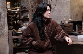 [🆕🇻🇳] Bui Lan Anh Studio – 𝑸𝒖𝒂̂̀𝒏 𝑨́𝒐 𝑵𝒖̛̃ 𝑯𝒐𝒕 𝑻𝒓𝒆𝒏𝒅 👕 Top1Fashion 👗  Nghe xuân sang thấy trong lòng mình chứa chan
, shares-7✔️ , likes-220❤️️ , date-2025-01-03 16:24:41🇻🇳🇻🇳🇻🇳📰🆕