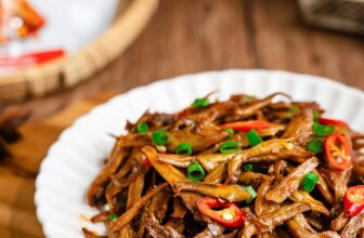 [🆕🇻🇳] Đồ ăn vặt ALACO chuyên chân gà, cánh gà, cá cơm ăn liền hot-trend của giới trẻ 🍔 Top1Food  🍜 Món ăn vặt vừa mang hơi thở truyền thống lại hiện đại – cá cơm ăn liền ALACO
Mỗi gói cá cơm ăn liền có trọng lượng 12g, được hút chân không an toàn, vệ si , shares-0✔️ , likes-2❤️️ , date-2024-12-27 23:49:03🇻🇳🇻🇳🇻🇳📰🆕