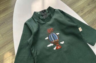 [🆕🇻🇳] Nhà Hạt Dẻ – Thời trang Trẻ em và Gia đình 😎❤️️⭐️ Em lên mẫu áo dài Bé trai thêu tay rất đẹp luôn ahChất linen mịn đẹp, hàng thiết kế riêng các mẹ ah. Có 6 màu tha hồ chọn nhưng số lượng mỗi size/màu còn , shares-0✔️ , likes-0❤️️ , date-2024-12-30 15:38:10🇻🇳🇻🇳🇻🇳📰🆕