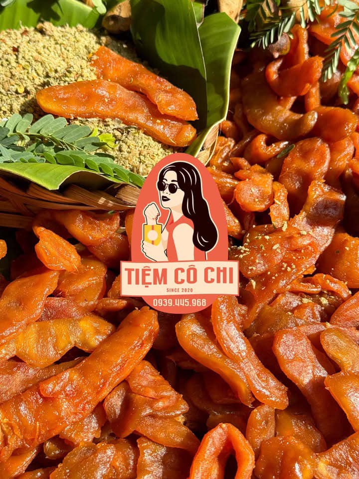 [🆕🇻🇳] TIỆM CÔ CHI – Nhà hàng thức ăn nhanh 🍔 Top1Food  🍜  Me rim giòn chua ngọt tách hạt
 Hộp 500g : 150.000đ 
   ( chấm kèm muối ớt xiêm xanh )

          Me rim chua ngọt, giòn sực sực nhẹ. Me Tiệm mần ít ngọt, , shares-0✔️ , likes-2❤️️ , date-2024-12-31 05:00:52🇻🇳🇻🇳🇻🇳📰🆕