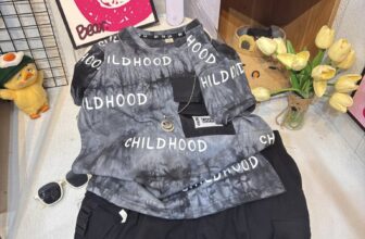 [🆕🇻🇳]  Kiều Kiều – Thời Trang Thiết Kế 🧑‍🧒❤️️👶⭐️ NHỮNG SIÊU PHẨM HOTBOY CUỐIMỜI CÁC MẸ QUA SHOP LỰA NHANHNGÀY MAI 1/1 TÂY dắt bé qua shop liền ạ
, shares-0✔️ , likes-25❤️️ , date-2024-12-31 21:21:37🇻🇳🇻🇳🇻🇳📰🆕