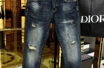 [🆕🇻🇳] Chang’s store – kids 🧑‍🧒❤️️👶⭐️  Bé nào lở cở 45-50 kí ko vừa qần thì tham khảo thử Jeans người lớn nhà em nhé .Dòng LUXURY giá hơi cao nhưng lên form đúng đỉnh luôn đó ạ . 45-90 KÍ n , shares-1✔️ , likes-25❤️️ , date-2025-01-01 18:04:52🇻🇳🇻🇳🇻🇳📰🆕