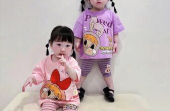 [???]  Miley Shop – chuyên hàng order QC loại 1-Hàng xuất dư, cover cho pé  ?‍?❤️️?⭐️ SET 2 BỘ NGỐ BB3 SIÊU CUTE TÍM HỒNGÁo cotton from thụng + Quần ngố tăm hàn1 5 5
Bảng size tham khảo
90 7-9kg
100 9-12kg
110 12-15kg
120 15-17kg
130  , shares-2✔️ , likes-2❤️️ , date-2025-01-02 19:00:12????????