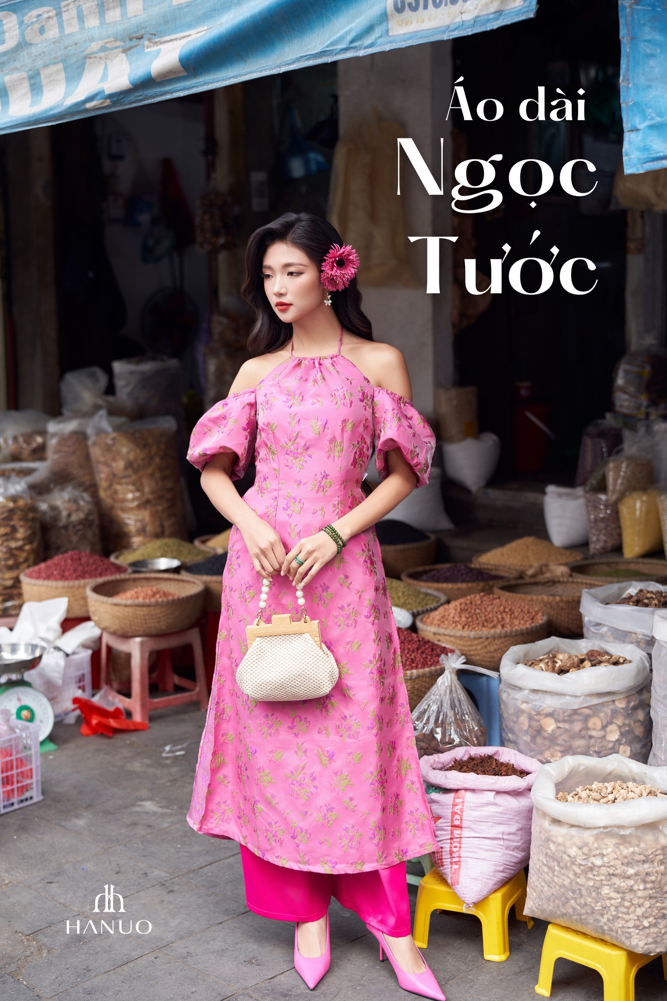 [???] Hanuo ? Top1Fashion ?  𝐀́𝐨 𝐝𝐚̀𝐢 𝐍𝐠𝐨̣𝐜 𝐓𝐮̛𝐨̛́𝐜.Sắc đào phai báo hiệu xuân về thêm rực rỡ, tươi mới tràn đầy sức sống. Áo dài Ngọc Tước là sự lựa chọn không thể thiếu cho mùa xu , shares-3✔️ , likes-44❤️️ , date-2024-12-30 18:09:09????????