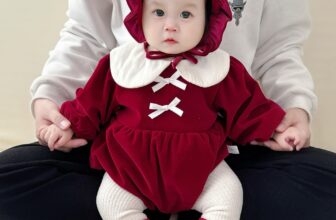 [🆕🇻🇳] Jang Store – Chuyên đồ trẻ em cao cấp 😎❤️️⭐️ Thiết kế basic nhưng độ sang thì vẫn cứ xuất sắc, tone đỏ đô bé diện cực xinh luôn ạ
, shares-0✔️ , likes-0❤️️ , date-2025-01-02 15:53:06🇻🇳🇻🇳🇻🇳📰🆕