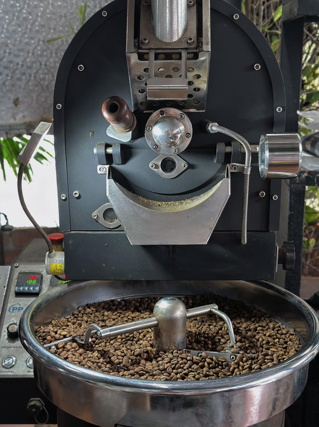 [☕️🇻🇳] Cà phê Đồng Xanh – Greenfields Coffee 🥤 Top1Coffee ☕️ Mẻ rang cà phê ngày cuối cùng của năm với cà phê Arabica A Lưới chế biến khô mùa vụ 2024-2025Nhìn lại hành trình 5 năm với cây , shares-2✔️ , likes-16❤️️ , date-2024-12-31 16:28:12🇻🇳🇻🇳🇻🇳📰🆕