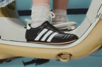 [🆕🇻🇳] Adidas Việt Nam 👕 Top1Fashion 👗  Khác biệt, phóng khoáng và trẻ trung.
Tất cả hiện rõ ở bản phối mới “Bạn chờ” và trình phối đồ hút mắt của Mỹ Anh với Low Profile.Thêm em giày cực cháy n , shares-0✔️ , likes-16❤️️ , date-2024-12-31 02:00:45🇻🇳🇻🇳🇻🇳📰🆕