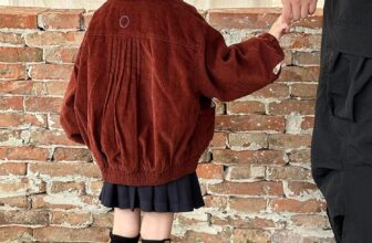 [🆕🇻🇳] Tiệm Nhà Bơ – 안녕하세요☀️ Tiệm chuyên đồ trẻ em Quảng Châu, mang style Hàn Quốc năng động cho bé🥑 🧑‍🧒❤️️👶⭐️ 𝗛𝗮̀𝗻𝗴 𝗖𝗼́ 𝗦𝗮̆̃𝗻 khoác nhung xinhSz120,130,140Các mẫu sẵn đang về dần ạ, fullsize nhé
Ib e tư vấn size ạ
, shares-0✔️ , likes-4❤️️ , date-2024-12-30 17:02:57🇻🇳🇻🇳🇻🇳📰🆕