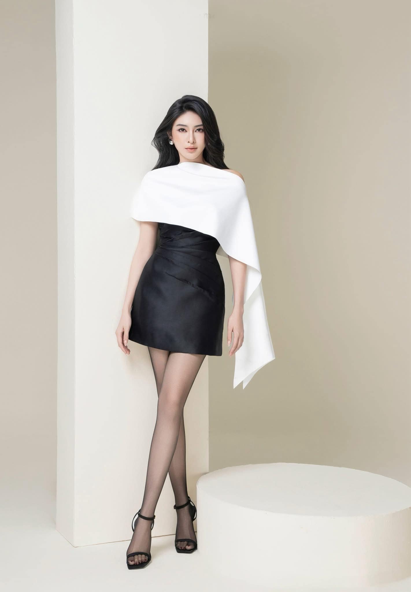 [🆕🇻🇳] AfterBefore – Modern design, high quality fabric, comfy form and effortless chic style womenswear 👕 Top1Fashion 👗   CHARMING BLOUSEVISIT US ——
150/22 Nguyễn Trãi, Phường Bến Thành, Quận 1, TP HCM
—— ORDER ONLINE ——
Shopee/ Lazada/ Tiktok
Hotline/ Zalo 0935601001
In , shares-0✔️ , likes-5❤️️ , date-2024-12-29 23:07:42🇻🇳🇻🇳🇻🇳📰🆕