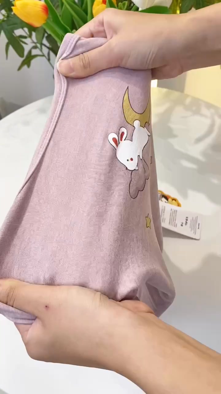 [🆕🇻🇳]  Made By Hằng – chuyên đồ len hanmade 🧑‍🧒❤️️👶⭐️ Body liền thân thỏ cute cho bé trai và gái chất lót nỉ mềm mại 
 , shares-0✔️ , likes-2❤️️ , date-2024-12-31 23:24:17🇻🇳🇻🇳🇻🇳📰🆕