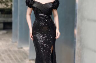 [🆕🇻🇳]  Shop TS Thiết kế cao cấp 😎❤️️⭐️ 𝐌𝐞̂ 𝐦𝐚̃ đầm 𝐧𝐚̀𝐲 𝐪𝐮𝐚́ 𝐝̵𝐢 𝐦𝐚̂́𝐭 𝐭𝐡𝐨̂𝐢𝐢𝐢!
Lên form Đẹp mê mẩn luôn ấy, chất liệu kim sa sang và xinhhh lắm luôn ! Em lên kệ sẵn tại Shop rối nhé các nàng ơi , shares-0✔️ , likes-1❤️️ , date-2025-01-02 03:01:01🇻🇳🇻🇳🇻🇳📰🆕