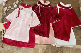 [🆕🇻🇳]Búp Store – Chuyên phụ kiện cho bé 🧑‍🧒❤️️👶⭐️  Gom áo dài Nhung bé gái #189k kèm dây chuyền Ngọc trai quá xinh quá sang luôn ạBảng sz:
Sz1: 11-14kg
Sz2: 14-16kg
Sz3: 17-19kg
Sz4: 19-21kg
Sz5: 21-23 , shares-0✔️ , likes-2❤️️ , date-2025-01-02 03:24:59🇻🇳🇻🇳🇻🇳📰🆕