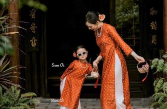 [🆕🇻🇳]  SAM ƠI – chuyên đồ Tết cho bé với đa dạng mẫu mã 🧑‍🧒❤️️👶⭐️ Năm mới đến rồi, Tết âm lịch cũng cận kề lắm rùi. Bé nào chưa có áo dài thì tham khảo mẫu nhà Sam nhé. Em chỉ đi đơn đến 15/1 thui ạ
, shares-0✔️ , likes-7❤️️ , date-2025-01-01 18:13:23🇻🇳🇻🇳🇻🇳📰🆕
