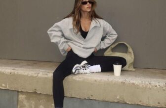 [🆕🇻🇳] TC – Shop – Cửa hàng quần áo 👕 Top1Fashion 👗  LEGGING TRƠN DÀI
Quần legging siêu co dãn có kiểu dáng legging truyền thống, ôm sát body
2 túi trước +2 túi sau tiện dụng cho bạn gái đựng điện thoại , ti , shares-0✔️ , likes-0❤️️ , date-2025-01-02 23:33:54🇻🇳🇻🇳🇻🇳📰🆕