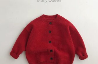 [🆕🇻🇳] 23 March Store- Thời trang trẻ em cao cấp 🧑‍🧒❤️️👶⭐️ Hàng mới về
Cadigan Mtiny Queen style Hàn siêu siêu đẹp
Bé trai hay bé gái đều mặc được hết nhé ạ, chất len dày dặn co giãn ạ.
Hàng hãng này lúc nào cũng , shares-0✔️ , likes-4❤️️ , date-2025-01-01 15:55:46🇻🇳🇻🇳🇻🇳📰🆕