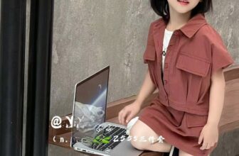 [???]  Ruby Kid – Thời Trang Trẻ Em Cao Cấp  ?‍?❤️️?⭐️ Cưng xỉu với bộ ẻm mặc ah nha.Mom thích ib Shop liền nhé.
=> 1 sét 3 món râdt là tiện lợi.
#bobegai
#quanaotreemcaocap
#thoitrangtreem
#xuhuong
, shares-1✔️ , likes-6❤️️ , date-2025-01-04 04:43:20????????