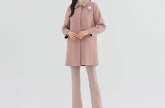 [🆕🇻🇳] BORA shop –  Quần áo xuất dư xịn 👕 Top1Fashion 👗  (𝐀𝟒𝐔) 𝐂𝐚𝐬𝐡𝐦𝐞𝐫𝐞 𝐁𝐥𝐞𝐧𝐝 𝐂𝐨𝐥𝐥𝐚𝐫 𝐇𝐚𝐧𝐝𝐦𝐚𝐝𝐞 𝐂𝐨𝐚𝐭Áo dạ lông cừu pha cashmere handmade của All for U xuất Hàn. Chất dạ mềm mượt lắm ạ, lớp lót lại có chần bông si , shares-0✔️ , likes-11❤️️ , date-2025-01-03 16:30:02🇻🇳🇻🇳🇻🇳📰🆕