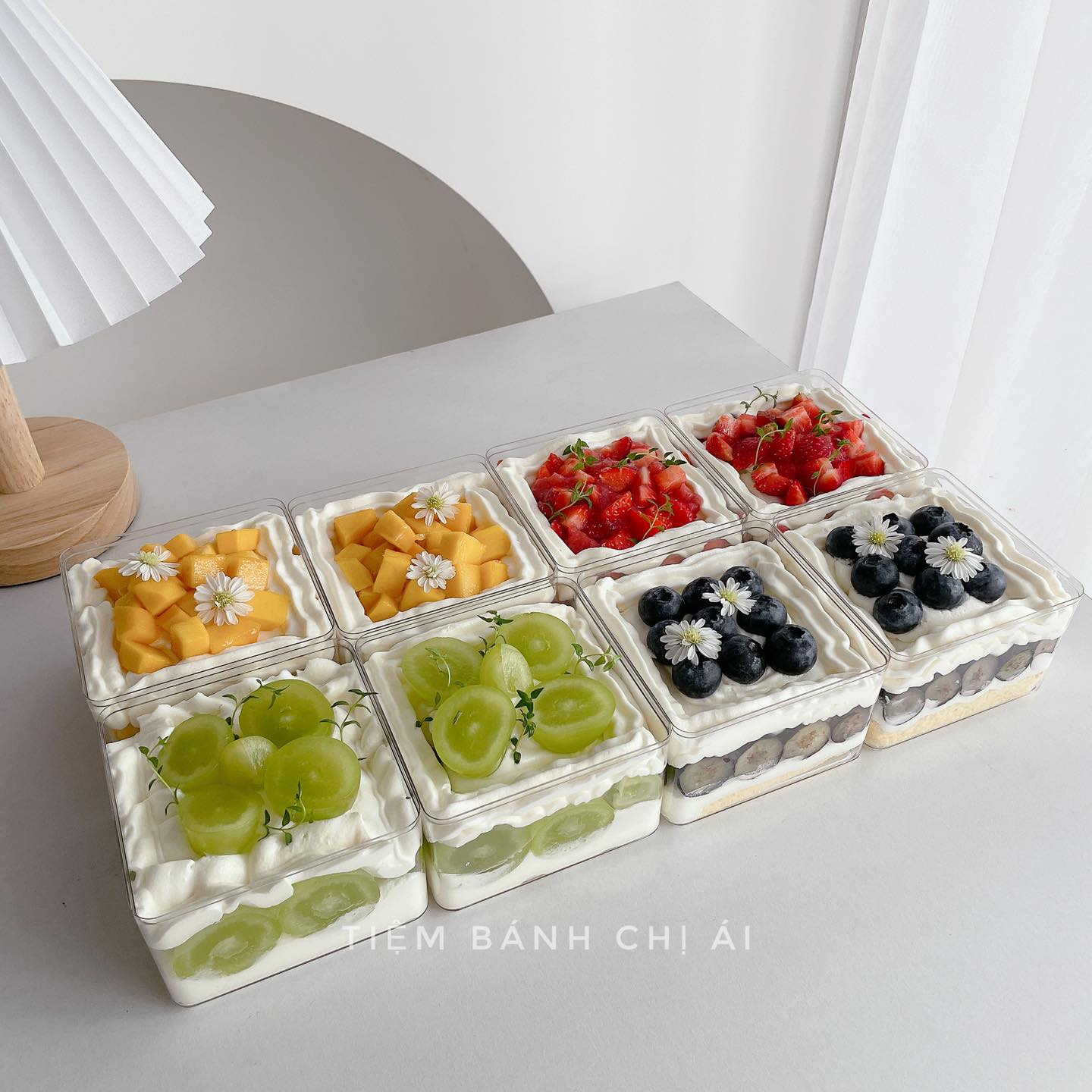 [🆕🇻🇳] Tiệm Bánh Chị Ái – Chuyên cung cấp Bánh Sinh nhật, Bánh nướng, Bông lan, Tiramisu 🍔 Top1Food  🍜 Mấy hôm nay khách nhà mình có vẻ thích set này hen, mang đi tặng cũng dễ thương 
 , shares-0✔️ , likes-4❤️️ , date-2025-01-04 15:00:52🇻🇳🇻🇳🇻🇳📰🆕