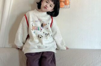 [🆕🇻🇳] Hihello.bé  🧑‍🧒❤️️👶⭐️  Chị nào hay mang cho con mấy áo nỉ form rộng rãi thì lấy mấy mẫu này đi ạ
Chất đẹp mê nha
Sz100-140 ( form rộng 40-45kg có size)
247 nguyễn văn cừ.vinh
, shares-1✔️ , likes-0❤️️ , date-2025-01-02 22:24:01🇻🇳🇻🇳🇻🇳📰🆕