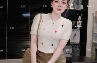 [???] Hà Anh Clothingg  ? Top1Fashion ?   P480
Áo Dior ong thêu hàng QC siêu cấp a!!
Len loại 1, tag mác full
, shares-0✔️ , likes-0❤️️ , date-2025-01-03 15:16:35????????