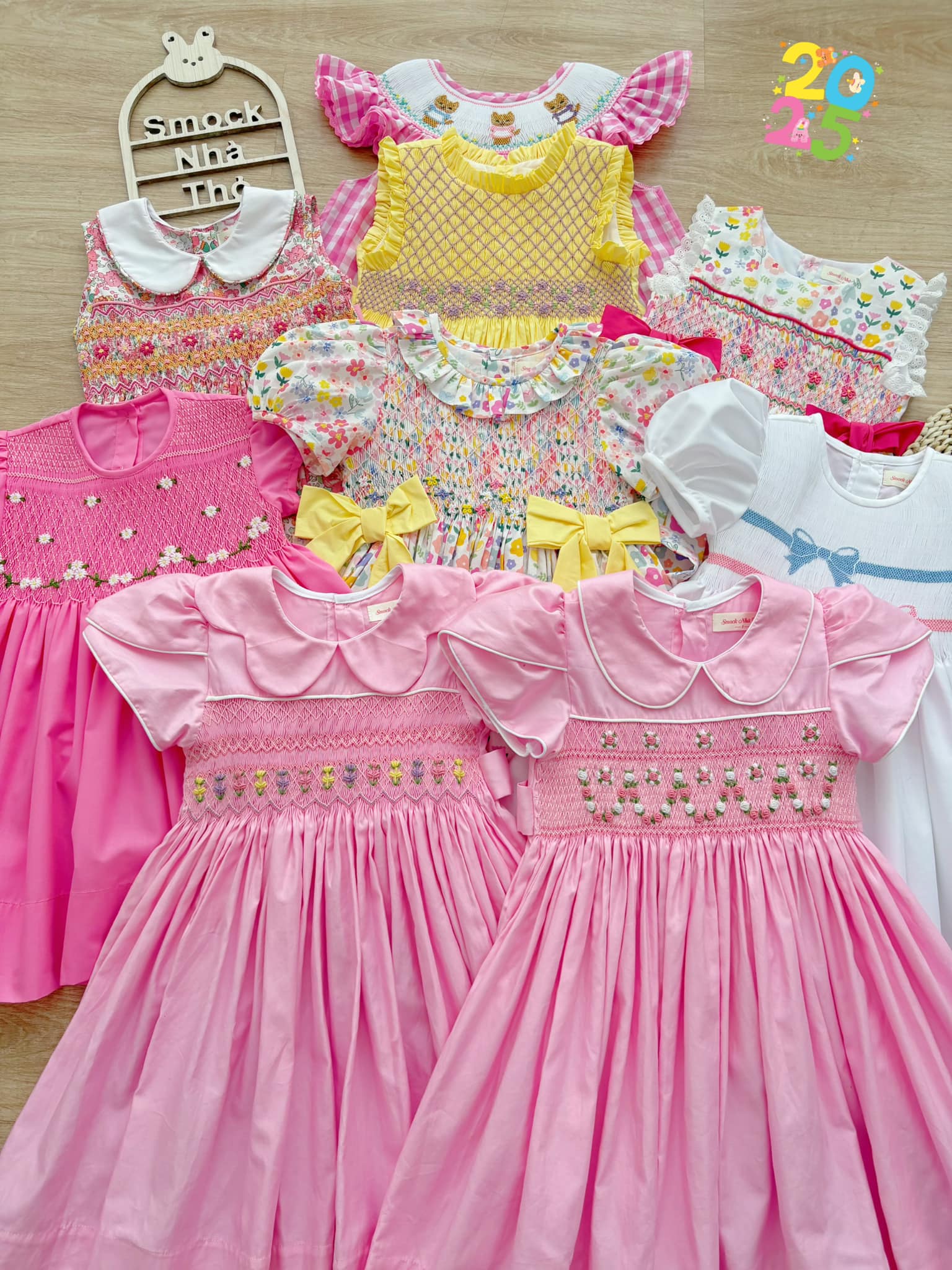 [🆕🇻🇳] Smock Nhà Thỏ – ĐẦM SMOCK 🩷 ĐẦM THIẾT KẾ 🩷 🧑‍🧒❤️️👶⭐️ Tết đến rồi , sắm đồ Tết thôi …Hình ảnh đã nói lên tất cả , shop không cần bình luận gì nhiều , ưng là phải inbox liền nhé cả nhà .MẪU MÃ VÀ HÌNH ẢN , shares-3✔️ , likes-60❤️️ , date-2025-01-07 19:29:00🇻🇳🇻🇳🇻🇳📰🆕