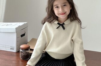 [🆕🇻🇳] Béiu – Baby Clothes – Đồ trẻ em 🧑‍🧒❤️️👶⭐️ Hàng mới về siêu nhiều và xinh xỉu luôn này
Các mẹ đi shopping sắm tết luôn đi thôi
Hàng nhà em đã sẵn trên kệ chờ mẹ qua chốt đơn thôi ạ
Size 90-150 cho , shares-0✔️ , likes-6❤️️ , date-2024-12-31 18:36:25🇻🇳🇻🇳🇻🇳📰🆕