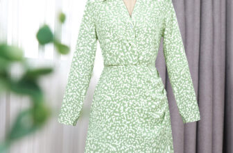 [🆕🇻🇳] CATHERINE – Thiết kế vô cùng tinh tế, tỉ mỉ trong từng chi tiết 👕 Top1Fashion 👗  𝐎𝐅𝐅 𝐓𝐎 𝟕𝟎%
Trẻ trung và thanh lịch quá chừng, mẫu này mặc đi làm hay đi chơi gì cũng được nè, nhắn cho CATHERINE ngay nhé!
____________
. Size: S-M-L-XL
.  , shares-0✔️ , likes-0❤️️ , date-2025-01-03 21:16:51🇻🇳🇻🇳🇻🇳📰🆕