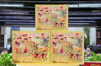 [🆕🇻🇳] MamimO Shop – Bán buôn – bán lẻ thời trang xuất khẩu trẻ em 😎❤️️⭐️ e lên Set quà ko rượu chỉ #4xx .Hộp đẹp lịch sự kèm túi xách cùng bộ. Tone vàng sáng phấp phới luông
1 bánh Pamela
1 trà Harmonia
1 nho khô
1 scl trái t , shares-0✔️ , likes-20❤️️ , date-2025-01-05 05:15:25🇻🇳🇻🇳🇻🇳📰🆕