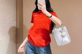 [???] ELIS Shop vnxk – 12 thiên hộ dương p1 Q. Gò vấp HCM  ? Top1Fashion ?  Polo t m cá sấu siêu đẹp khách lấy toàn khen nha
Polo nhà máy cực đẹp thêu logo nét căng mềm  full tag mạc hãng nút áo dập hãng full nút du phòng khách zo , shares-0✔️ , likes-2❤️️ , date-2025-01-04 02:52:52????????