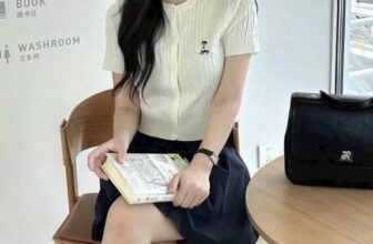 [???] ELIS Shop vnxk – 12 thiên hộ dương p1 Q. Gò vấp HCM  ? Top1Fashion ?  Len thừng gấu đẹp lắm, e còn vài chiếc nữa là hết rồi nè
Size xs s m
—————————GIÁ CÔNG KHAI Ở GROUP:
, shares-0✔️ , likes-0❤️️ , date-2025-01-03 20:00:44????????