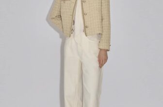 [🆕🇻🇳] LEMAO – VietNam factory outlet 👕 Top1Fashion 👗  [she.m][9744] Glitter Tweed Jacket – 55 66 77
Áo xinh quá cũng cháy hàng các màu xanh và vàng , còn lại 2c đen thui ah , dáng ăn chơi chất đẹp chế nào ưng , shares-0✔️ , likes-0❤️️ , date-2025-01-05 18:30:31🇻🇳🇻🇳🇻🇳📰🆕