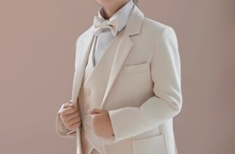 [🆕🇻🇳]  MMKID aims to bring kids the most high fashionable and high quality party design 🧑‍🧒❤️️👶⭐️ Với những thiết kế vest đòi hỏi cao về kỹ thuật may mặc để fit với số đo của bé, cùng với sự kỹ lưỡng trong công đoạn tuyển chọn loại vải cao cấp để đảm bả , shares-0✔️ , likes-0❤️️ , date-2025-01-08 02:31:23🇻🇳🇻🇳🇻🇳📰🆕