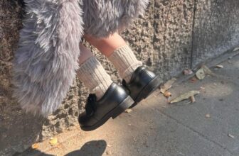 [🆕🇻🇳] NanaKids – Thời trang trẻ em Hàn Quốc 🧑‍🧒❤️️👶⭐️ #𝐏𝐄𝐄𝐊𝐀𝐁𝐎𝐎 Tất bắp thu đông
Màu trung tính basic dễ phối đồ, tất có lớp chống trượt
Mẹ đo theo chiều dài bàn chân bé nha:Size 1(10cm), 2(10-12cm), 3(12 , shares-0✔️ , likes-1❤️️ , date-2025-01-03 22:00:04🇻🇳🇻🇳🇻🇳📰🆕