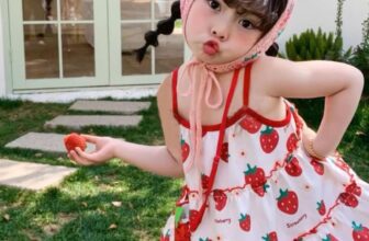 [🆕🇻🇳]  Melon House Chuyên quần áo xuất dư chất xịn, mịn 🧑‍🧒❤️️👶⭐️  Người ta say rượu say tình
Còn em ngốc nghếch say mình dâu tâyVÁY ĐŨI DÂU TÂYChất liệu : Chất đũi xước  mềm , mát , lên fom chuẩn
Thi , shares-0✔️ , likes-2❤️️ , date-2025-01-06 03:14:45🇻🇳🇻🇳🇻🇳📰🆕