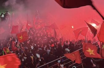 [🆕🇻🇳] Đồng Phục Gạo House – Là Xưởng sản xuất Áo Gia Đình, Áo Doanh Nghiệp, Công Ty, Áo Lớp, Áo Bảo Hộ… 👕 Top1Fashion 👗  TẾT SỚM – VIỆT NAM VÔ ĐỊCH!Gạo có bán áo cờ đỏ sao vàng phục vụ đồng bào ạ!!!!
, shares-6✔️ , likes-167❤️️ , date-2025-01-06 06:42:48🇻🇳🇻🇳🇻🇳📰🆕