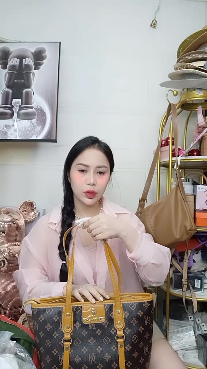 [???] VANNY – chuyên sỉ & lẻ hàng Quảng Châu, VNXK ? Top1Fashion ?  Aloooo
 , shares-0✔️ , likes-14❤️️ , date-2025-01-09 19:53:30????????