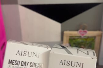 [🆕🇻🇳] In ấn tem nhãn – Store In Nguyen Canh – Nhận thiết kế Và IN ẤN Tem Nhãn DECAL CÁC LOẠI, Logo, Labels, Tờ rời, voucher 🎨 Top1Designs ✨  Hộp face mỹ phẩm  tone trắng đen – ép kim bạc sang xịn mịn
, shares-0✔️ , likes-1❤️️ , date-2025-01-06 01:05:20🇻🇳🇻🇳🇻🇳📰🆕