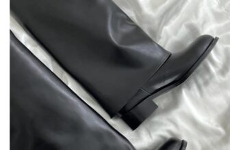 [???] Ha Le Nguyen – Authentic ? Top1Fashion ?  Boot hot nhất tết 2025 !!
Bên e có sẵn 36-37  tương đương 230/235
Các size khác nhận đặt nhé ạ
Giá : #1299k ! Da siêu siêu mềm lên form cực chất
, shares-0✔️ , likes-16❤️️ , date-2025-01-05 05:22:54????????