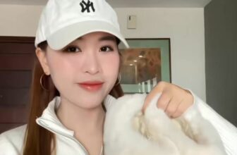 [🆕🇻🇳] Charmy ‘s House – Cửa hàng quần áo nữ  👕 Top1Fashion 👗  #145k/đôi sục da lộn lót lông cao cấp
Hàng đẹp xuất sắc, full box đẹp hết nước chấm
Nhận không đẹp không êm cứ quay đầu cho em Trang
Bảng màu quá đỉnh: nâu , shares-0✔️ , likes-2❤️️ , date-2025-01-06 16:34:46🇻🇳🇻🇳🇻🇳📰🆕